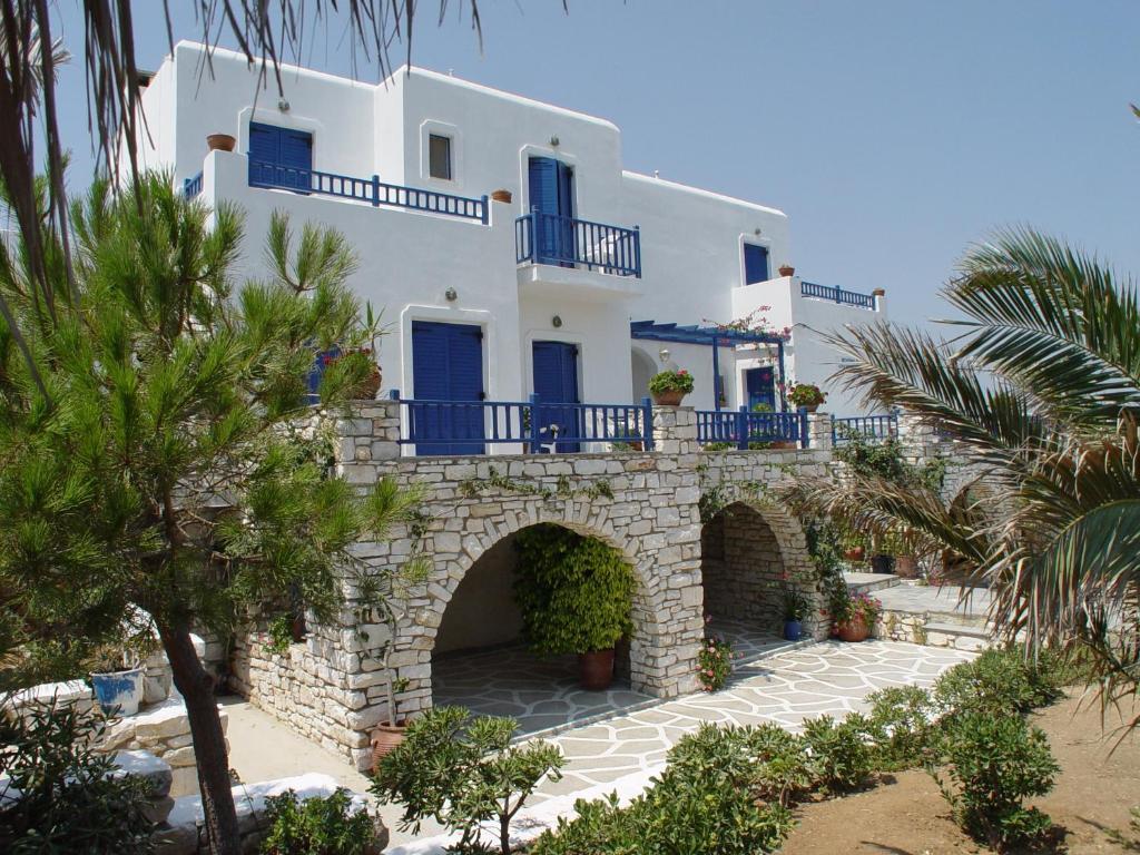 Appartamento Ragoussis House Logaras Esterno foto